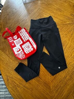 Lululemon Black High-Rise Leggings Align Size 2